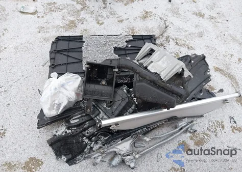 2015 Toyota Prius Three из США, поврежденный, VIN JTDKN3DUXF0424710